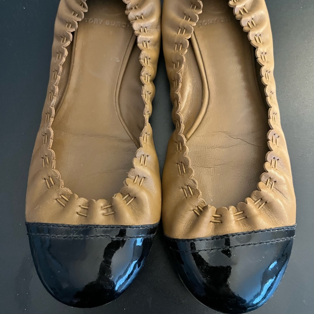 Tory Burch flats. Size 7